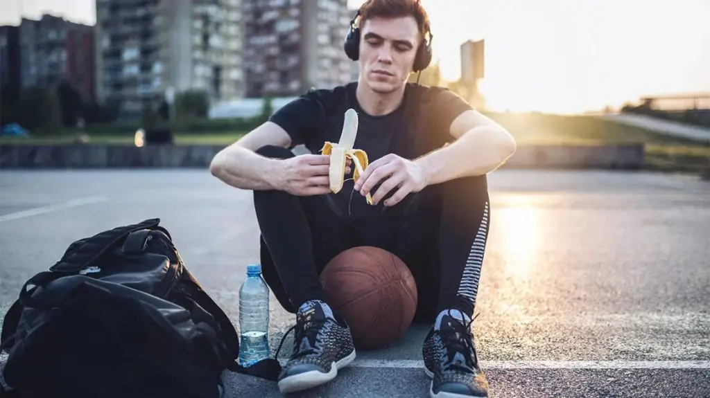 should-you-eat-a-banana-before-or-after-a-workout